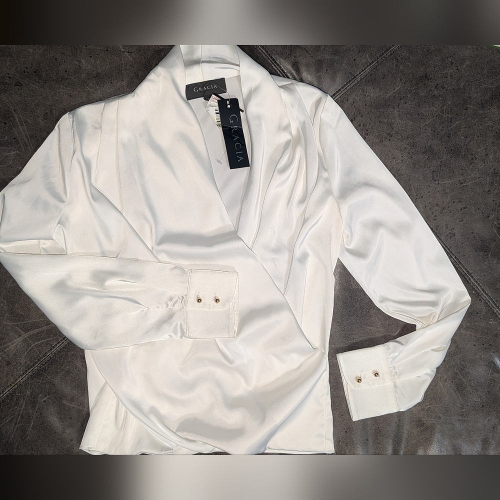Gracia White Satin Button-Cuff Blouse